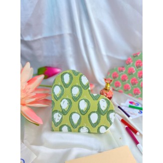 Cupid's Kitaab - Chestnut Green