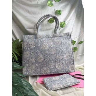 The Quilted Box Tote - Tarang