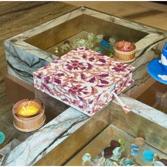 Batiq - The Square Tissue Box