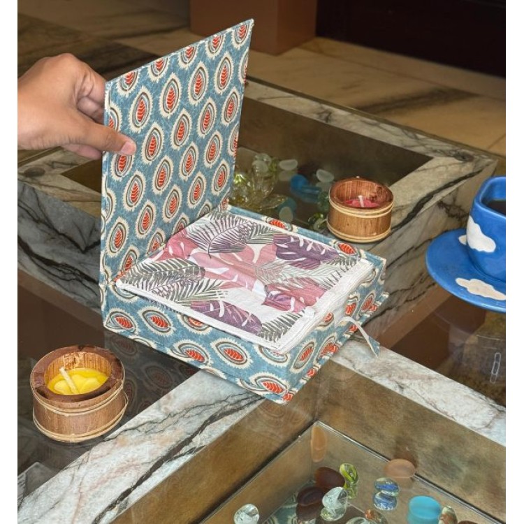 Batiq - The Square Tissue Box