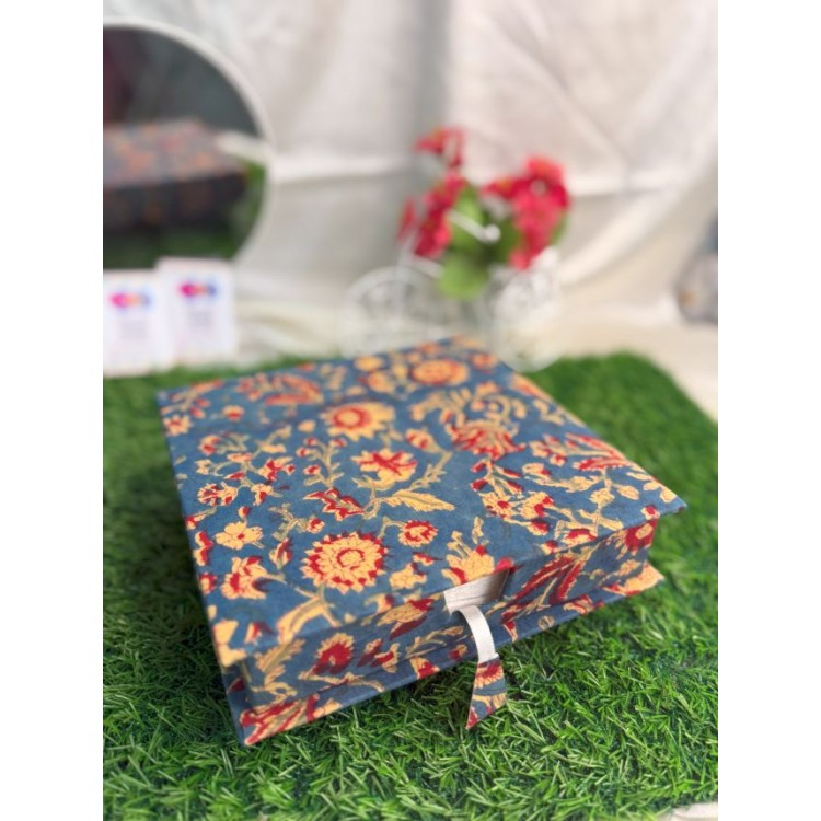 Ambar - The Square Tissue Box