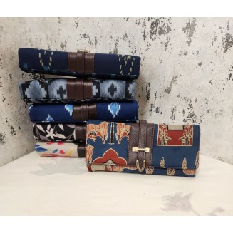 Maharani- The Boho Buckle