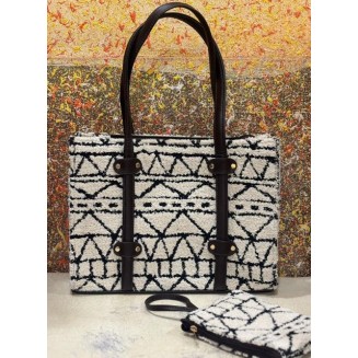 The Eclat Tote - Icy