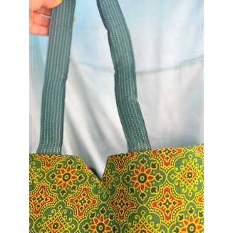 The Sindh Saga Tote - Jade