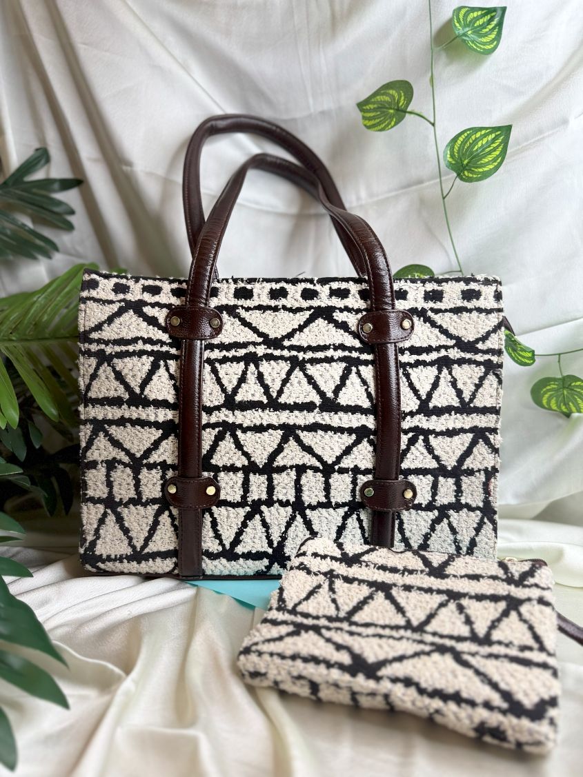 The Eclat Tote - Icy