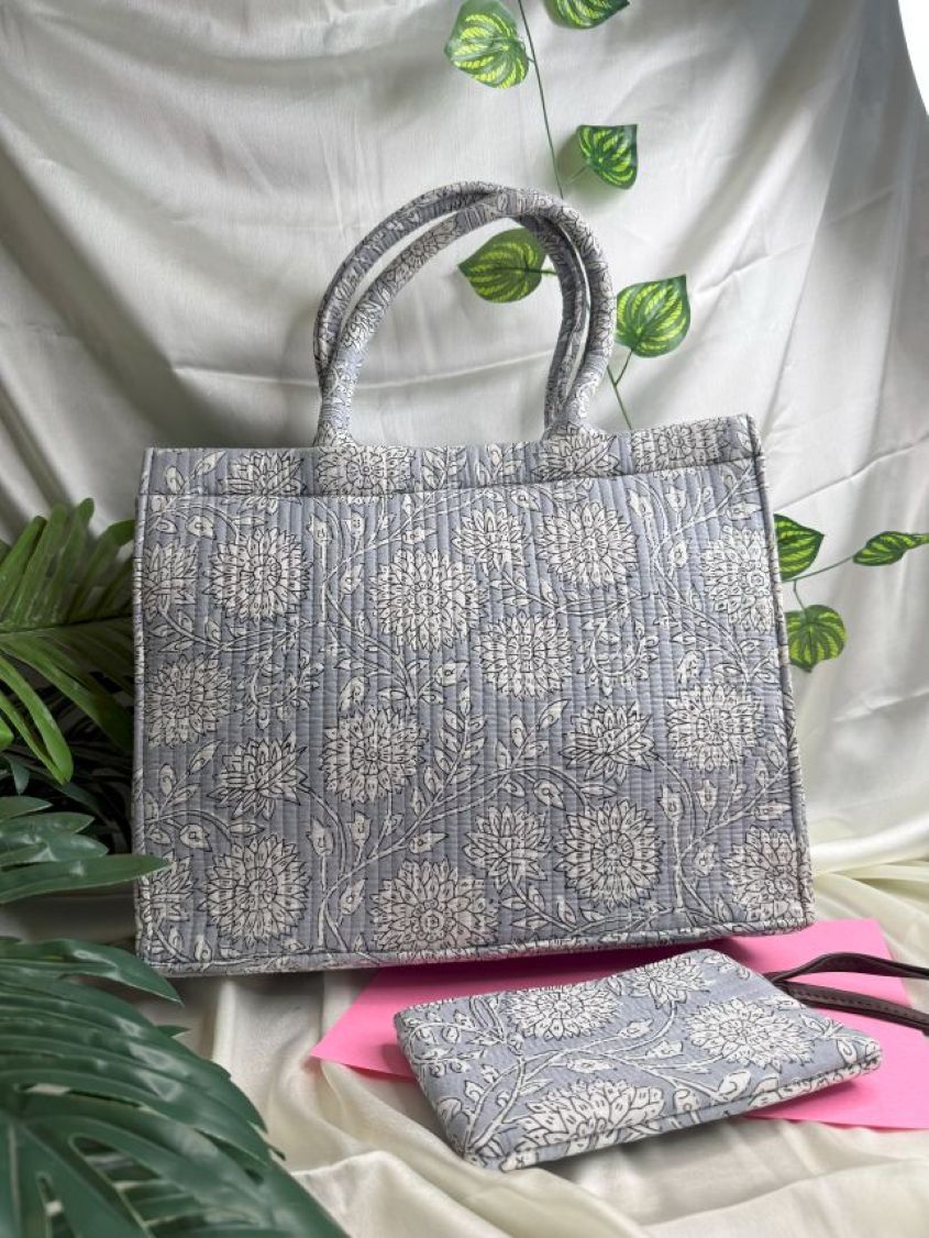 The Quilted Box Tote - Tarang